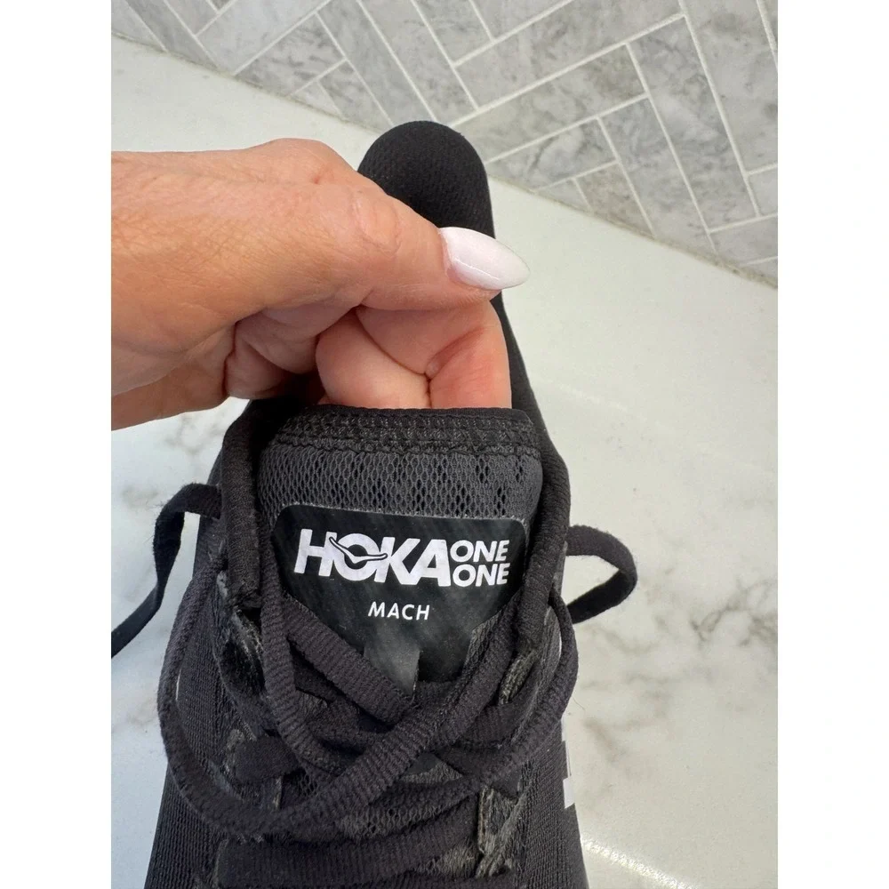 Hoka One One Mach 4 Running Shoes Mens 9.5 D 9.5D Black Profly Athletic Sneakers